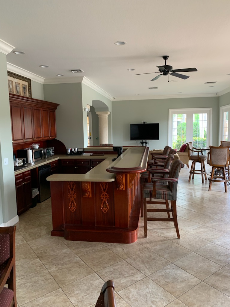 Clubhouse Bar